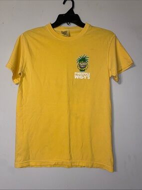 Comfort Colors Yellow Pineapple Willy's Short Sleeve Tee